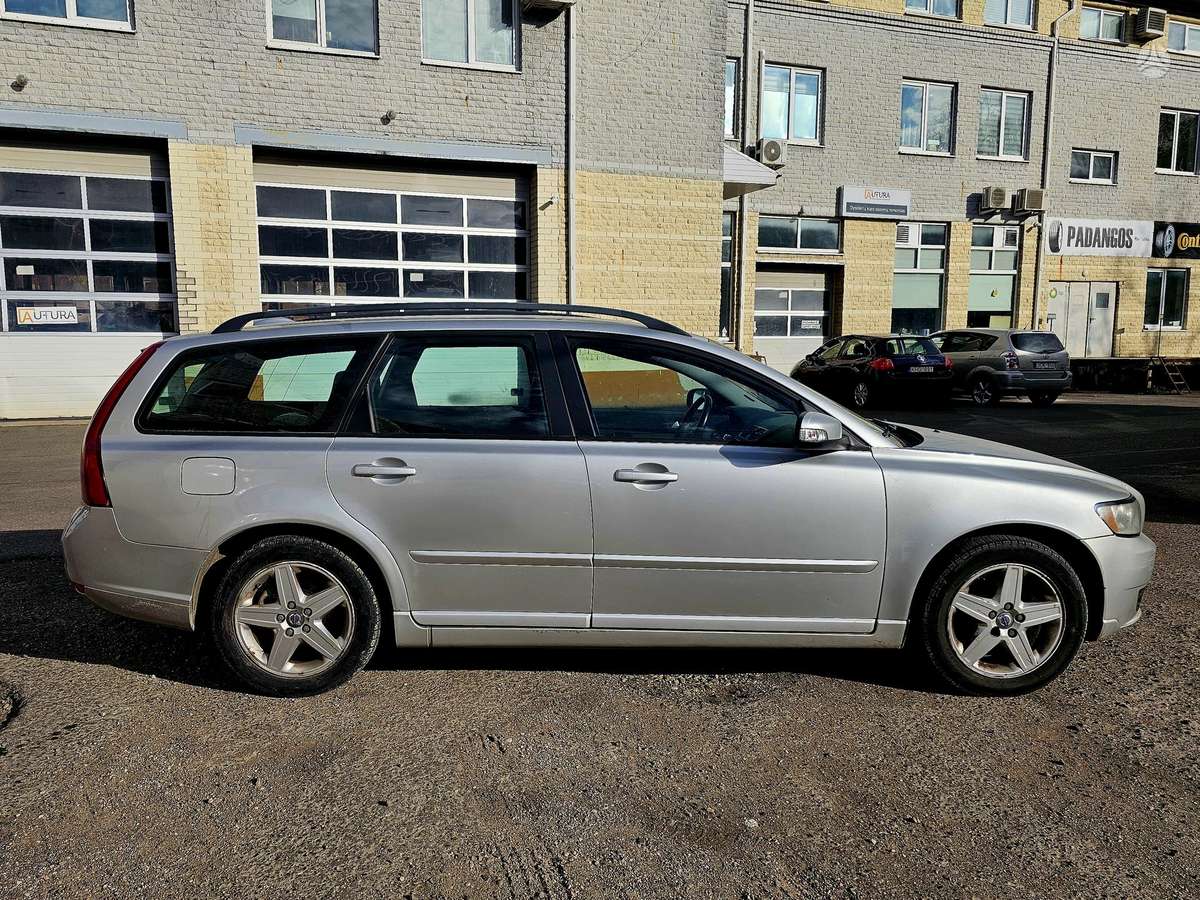 Volvo V50, 2.0 l., Универсал
