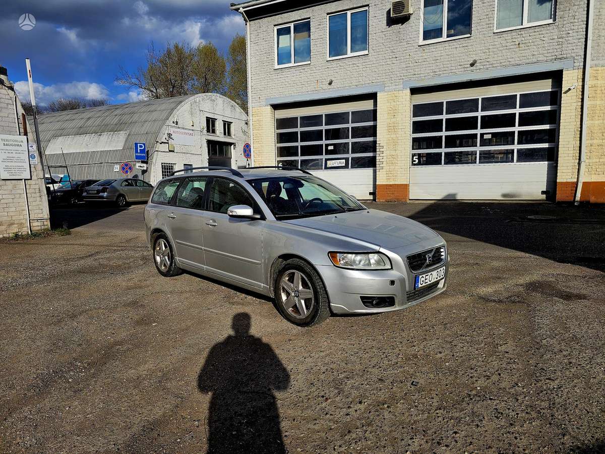 Volvo V50, 2.0 l., Универсал