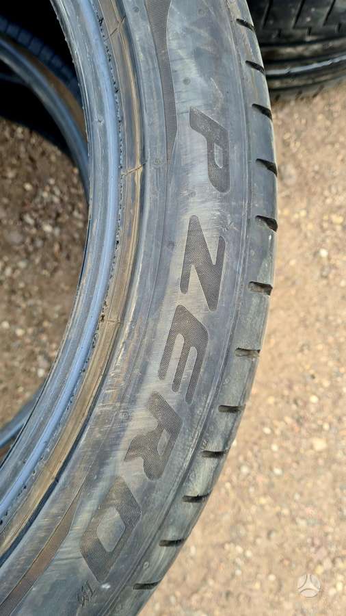 Pirelli P Zero, summer 275/40 R21
