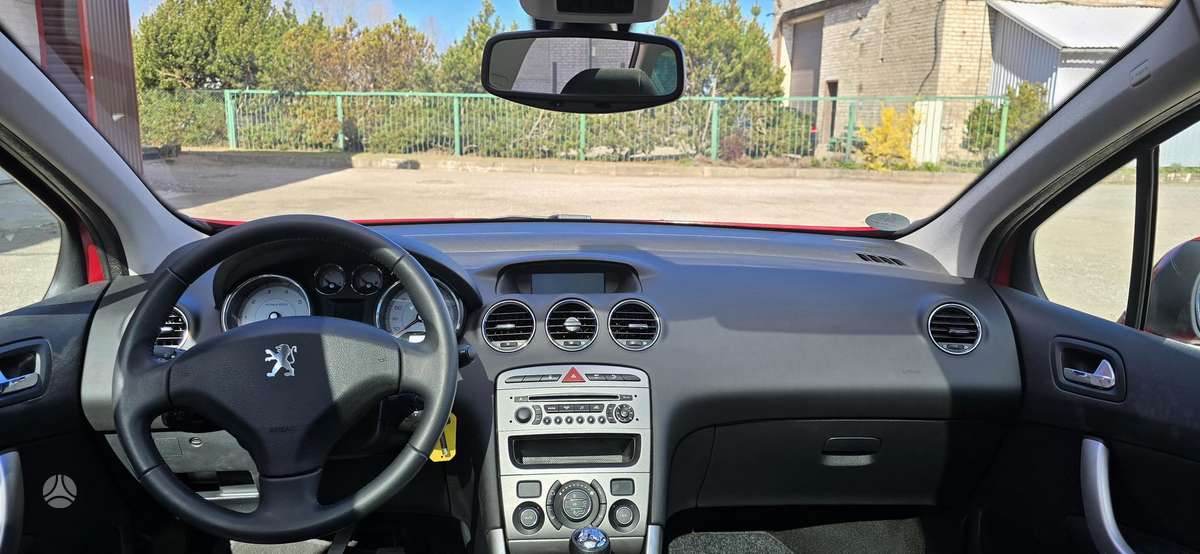 Peugeot 308 - 4