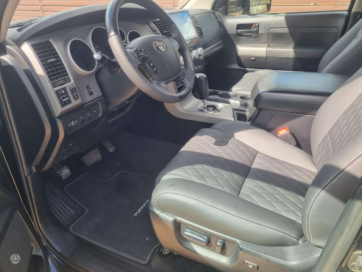 Toyota Tundra - 6