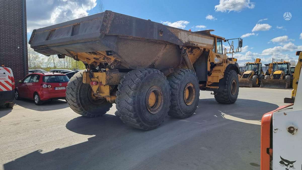Volvo A40 D, pašizgāzēji