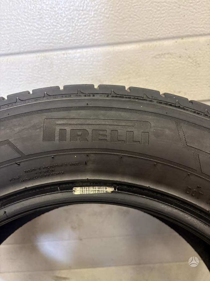 Pirelli Carrier, летние 215/65 R16