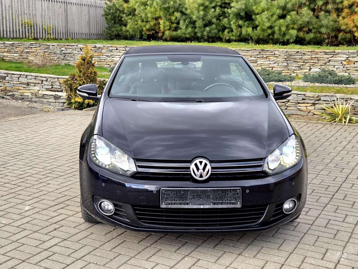 Volkswagen Golf - 2