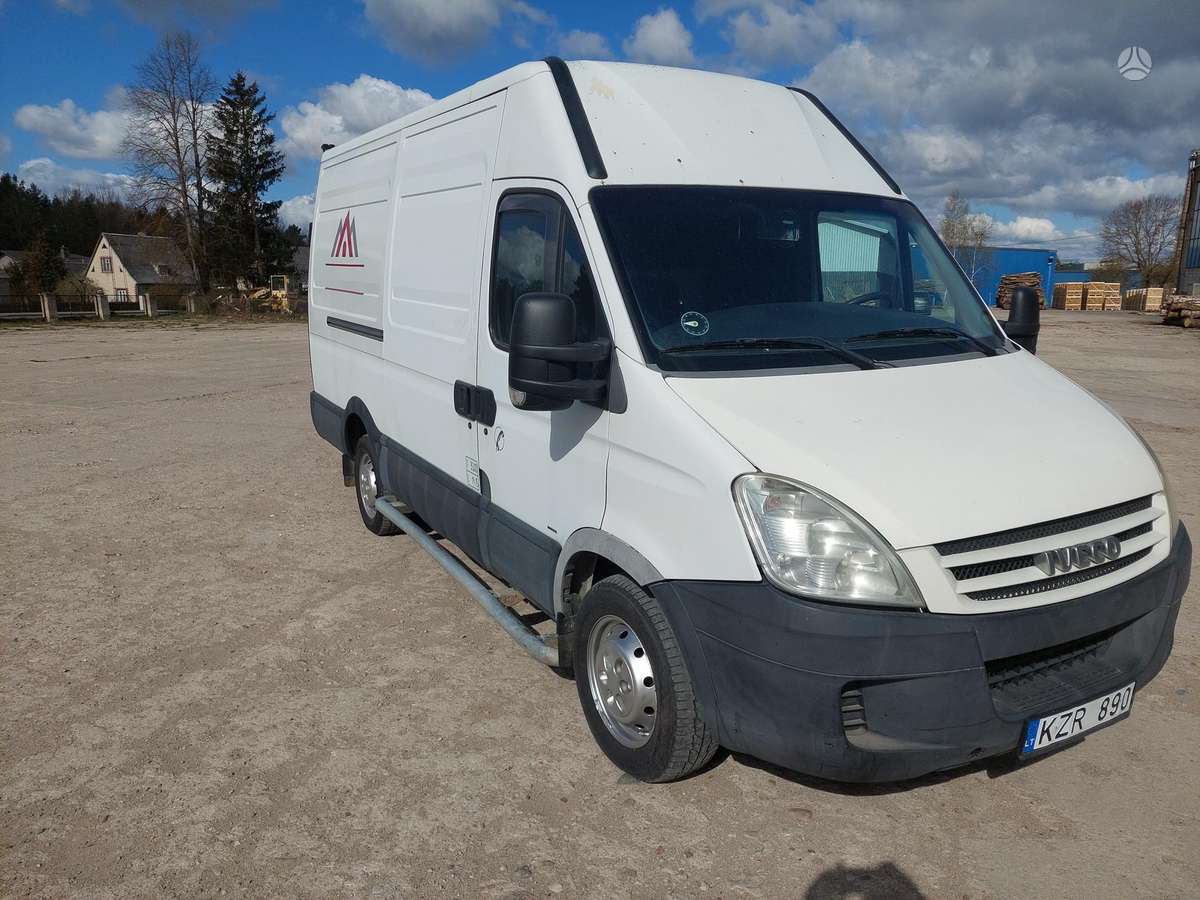 Iveco Daily, 2.3 l., cargo van