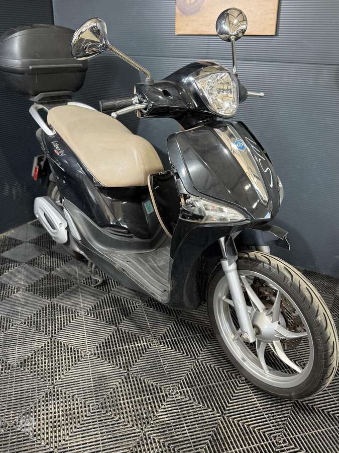 Piaggio Liberty 125cc, мотороллеры / мопеды