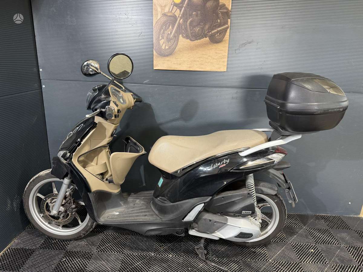 Piaggio Liberty 125cc, мотороллеры / мопеды