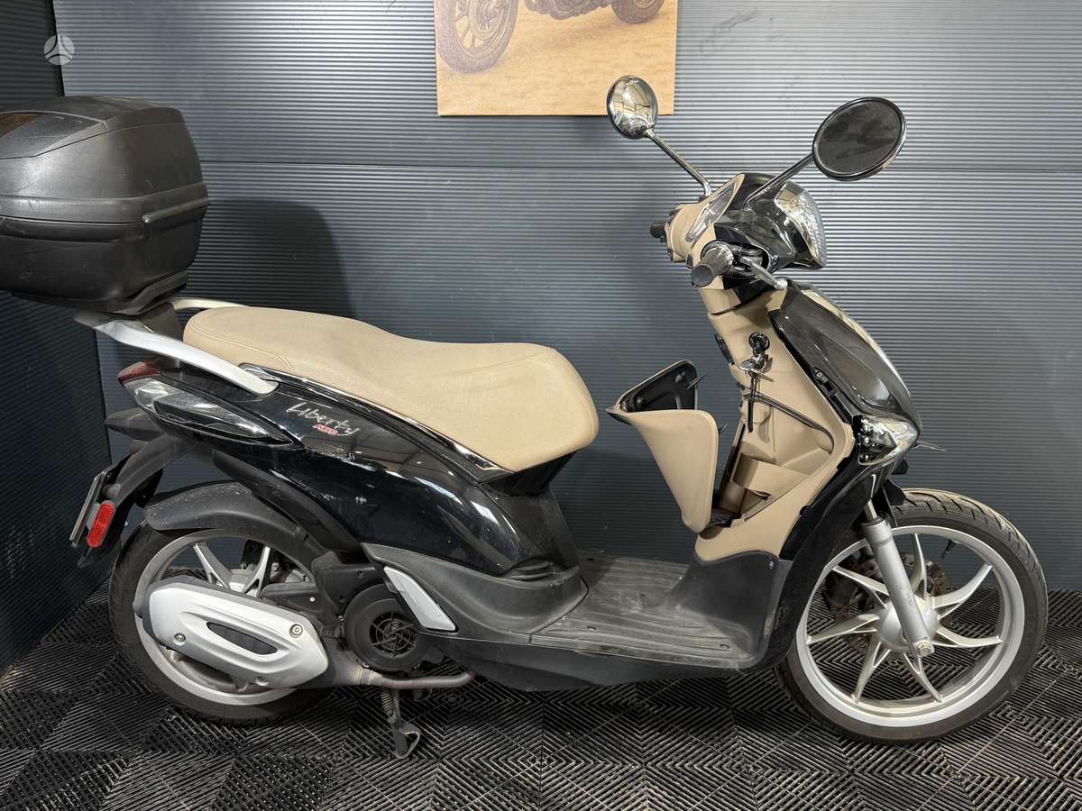 Piaggio Liberty 125cc, мотороллеры / мопеды