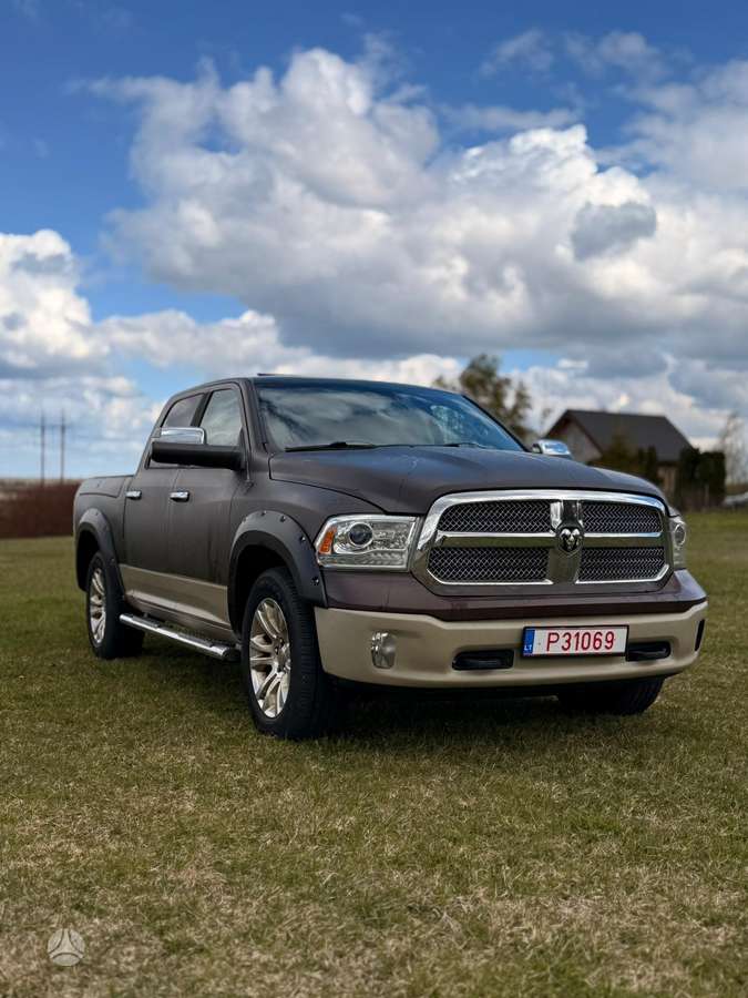 Dodge Ram, 5.7 l., off-road / crossover