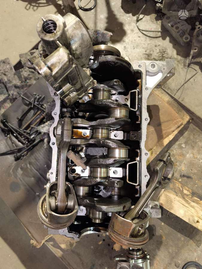 Peugeot 207 Variklis dalimis