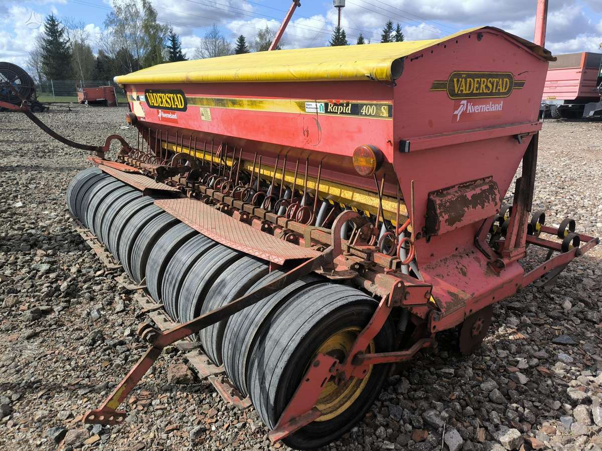 Vaderstad Rapid 400s, seeders, planters