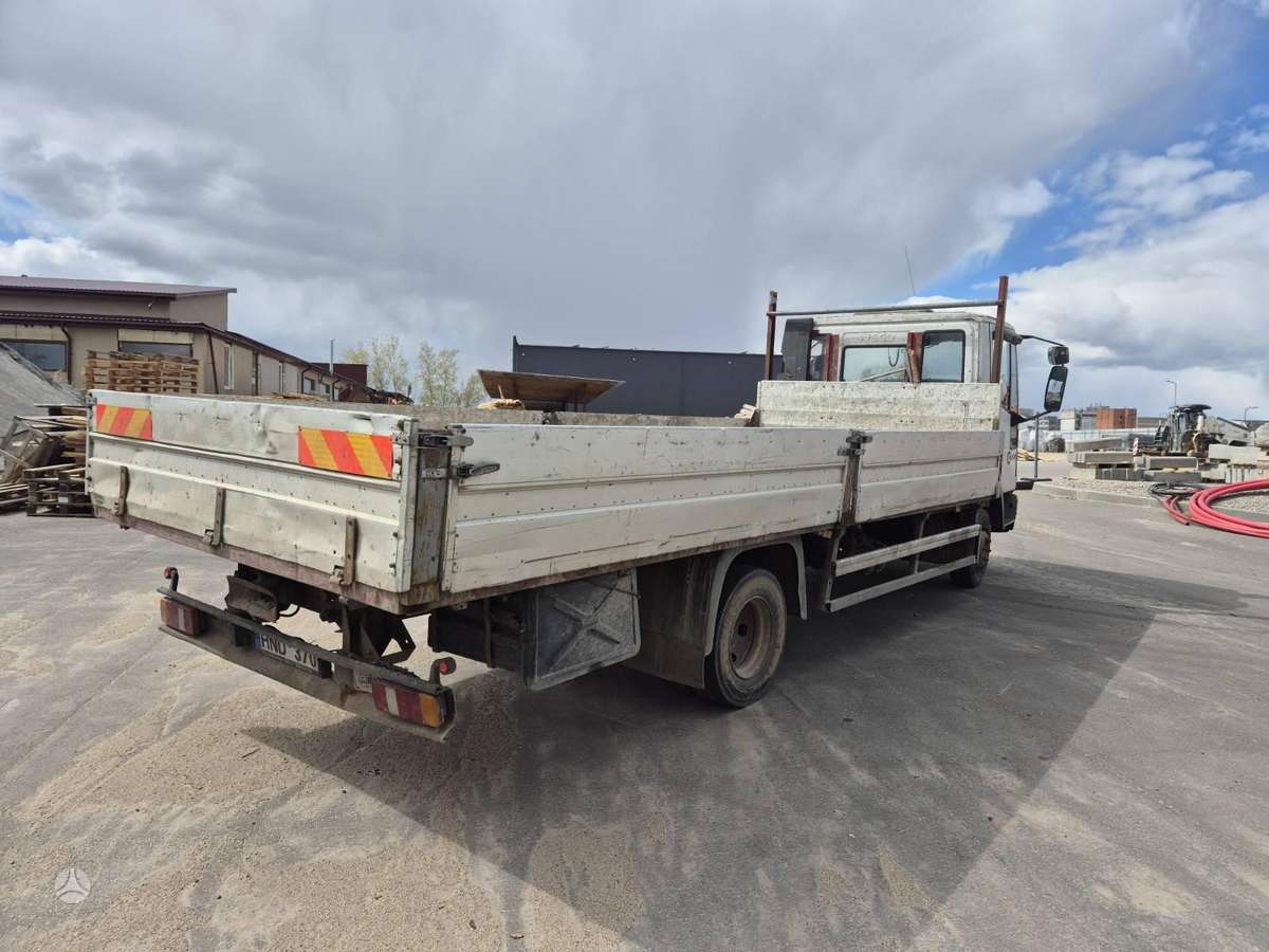 Iveco ML 75E, bortu