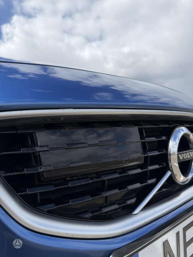 Volvo V40, 2.0 l., hatchback