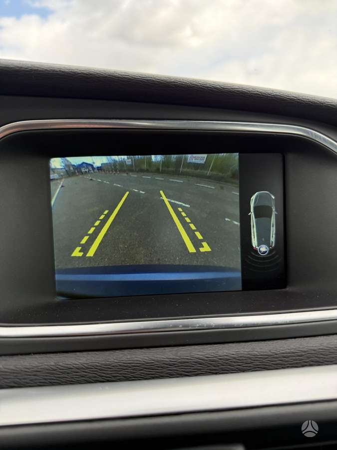 Volvo V40, 2.0 l., hatchback