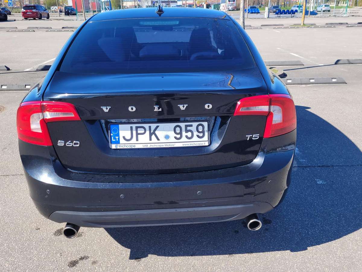 Volvo S60, 2.5 l., Седан