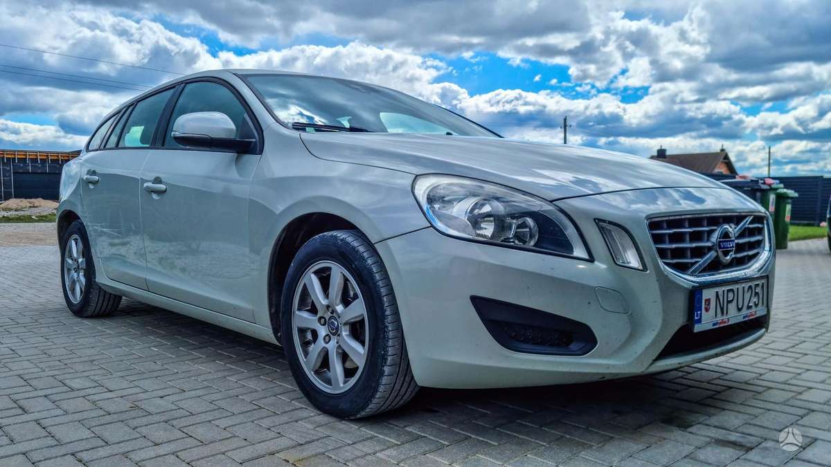 Volvo V60, 2.0 l., universalas