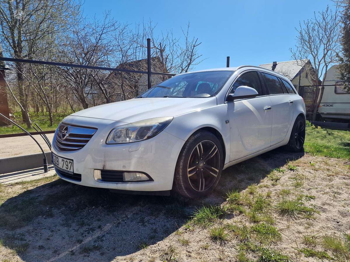 Opel Insignia, 2.0 l., Универсал