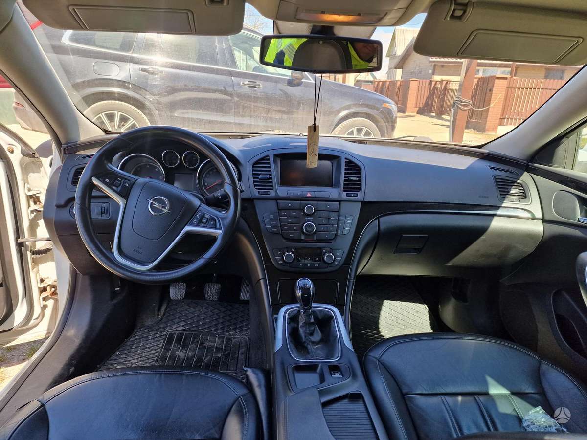 Opel Insignia, 2.0 l., Универсал