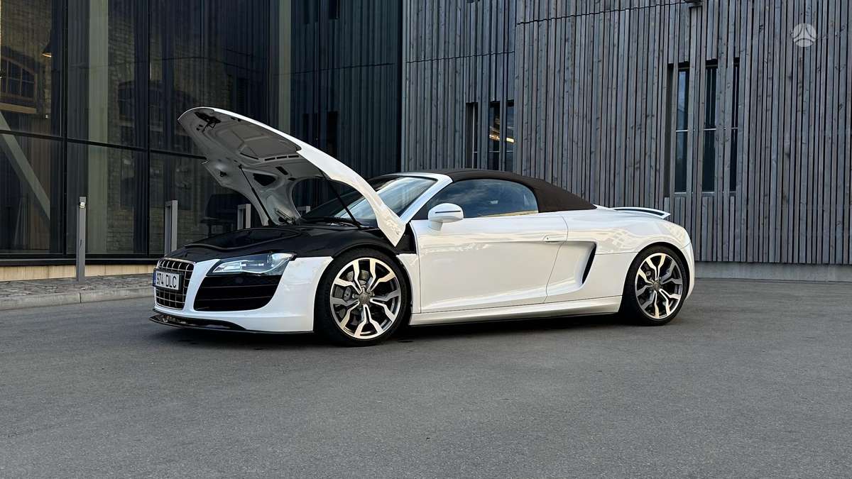 Audi R8, 5.2 l., kabrioletas
