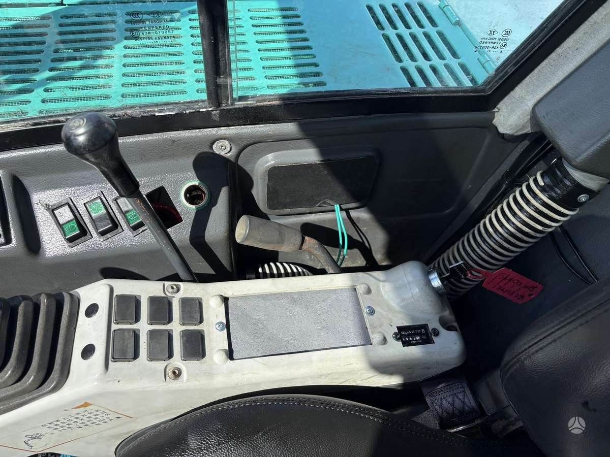 Yanmar IHI 55NS, мини-экскаваторы