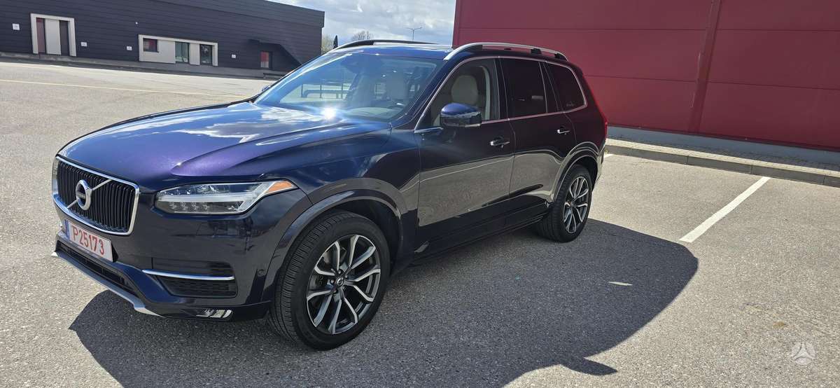 Volvo XC90, 2.0 l., off-road / crossover