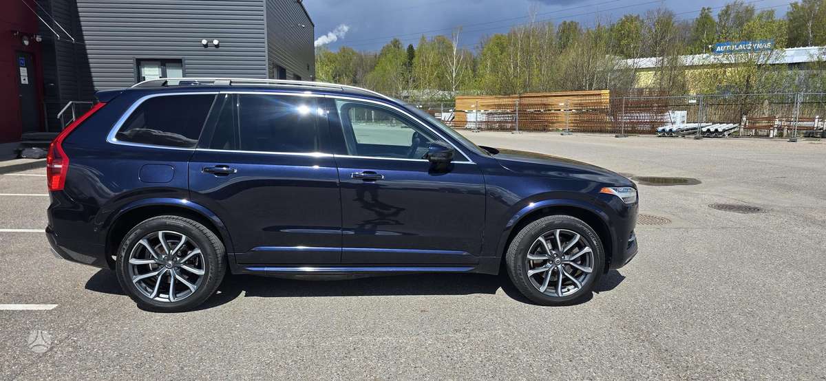Volvo XC90 - 6