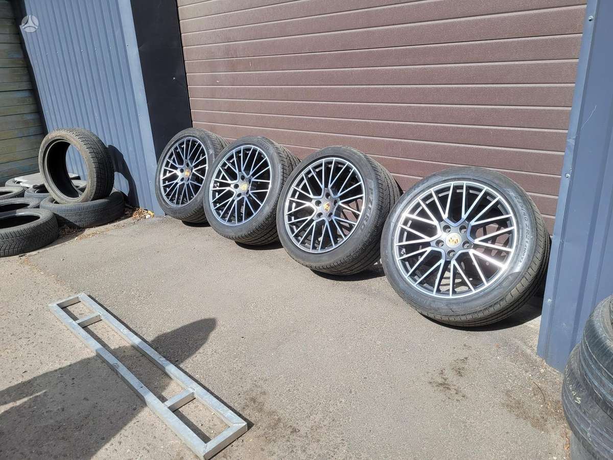 Porsche Su padangomis, light alloy, R21