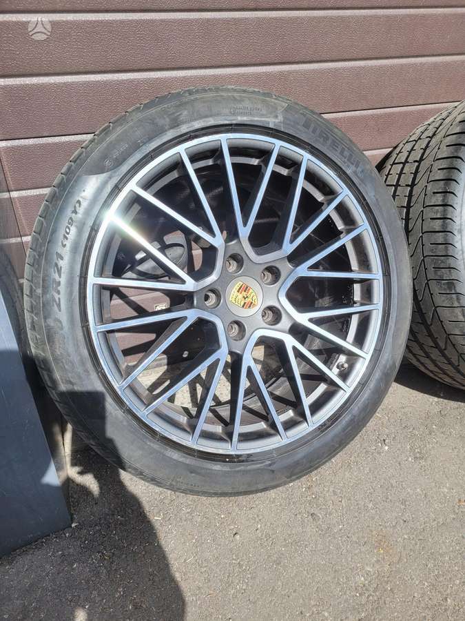 Porsche Su padangomis, light alloy, R21
