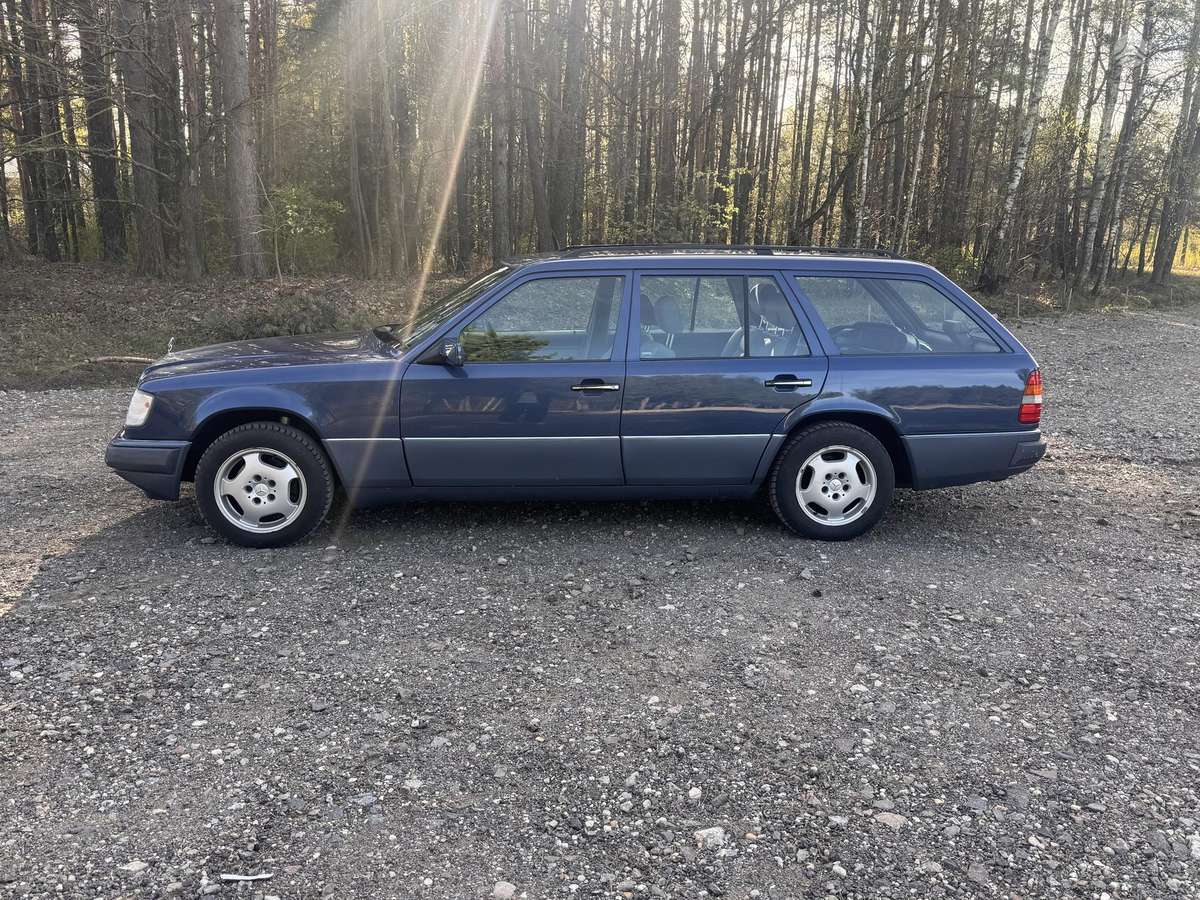 Mercedes-Benz E250, 2.5 l., Универсал