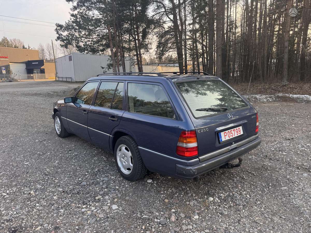 Mercedes-Benz E250, 2.5 l., Универсал