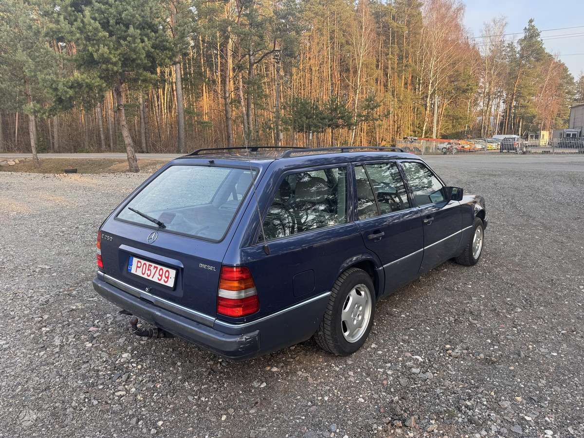 Mercedes-Benz E250, 2.5 l., Универсал