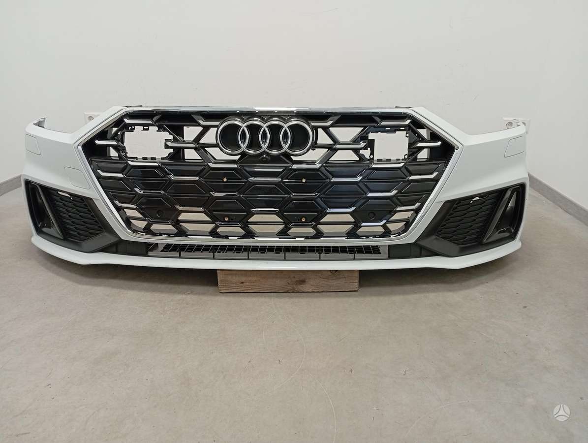 Audi A7 bamperiai