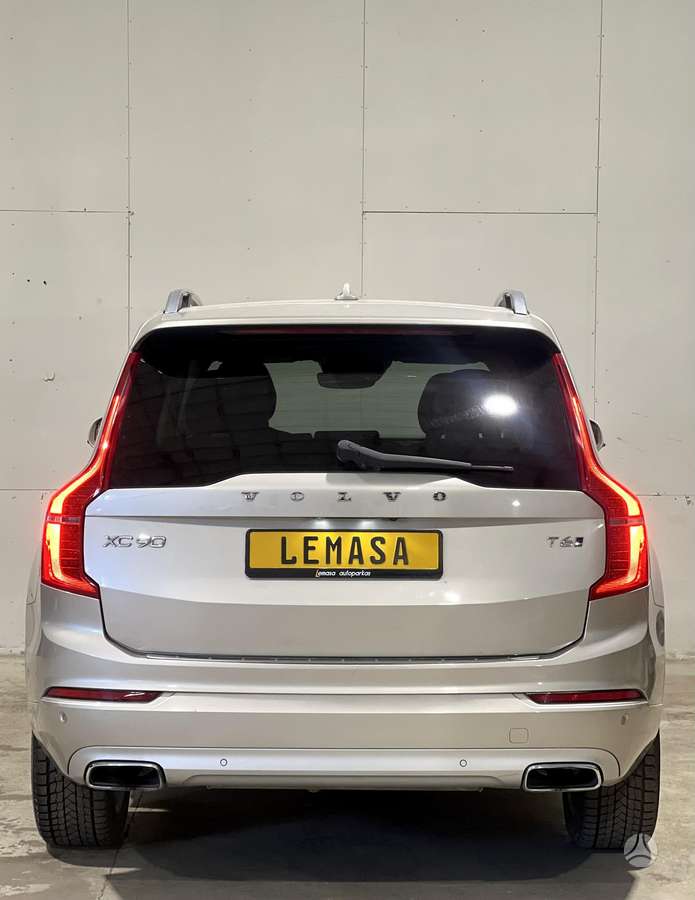 Volvo XC90 - 6