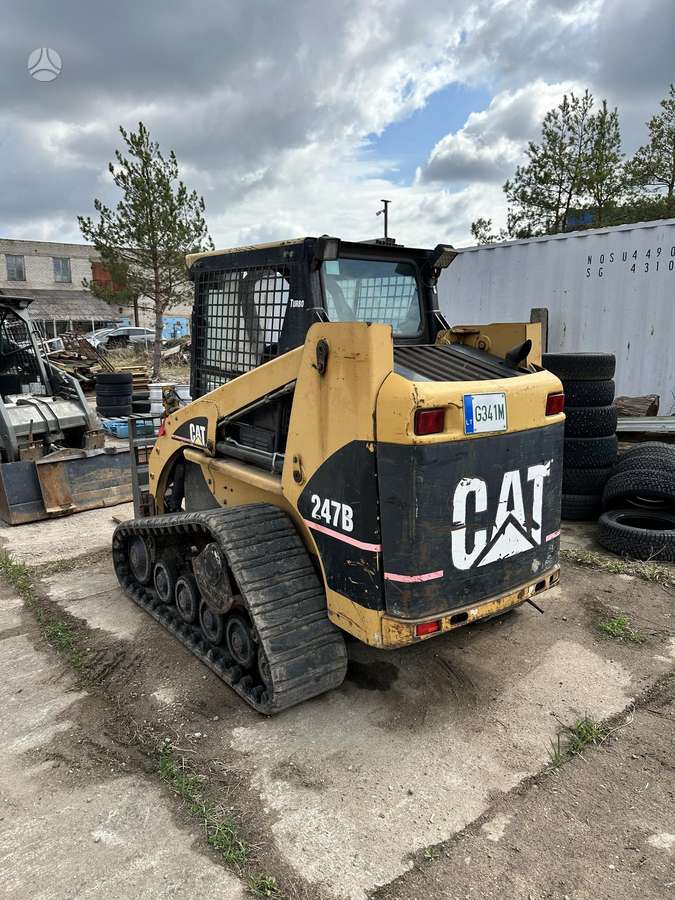 Caterpillar 247B, mini krautuvai