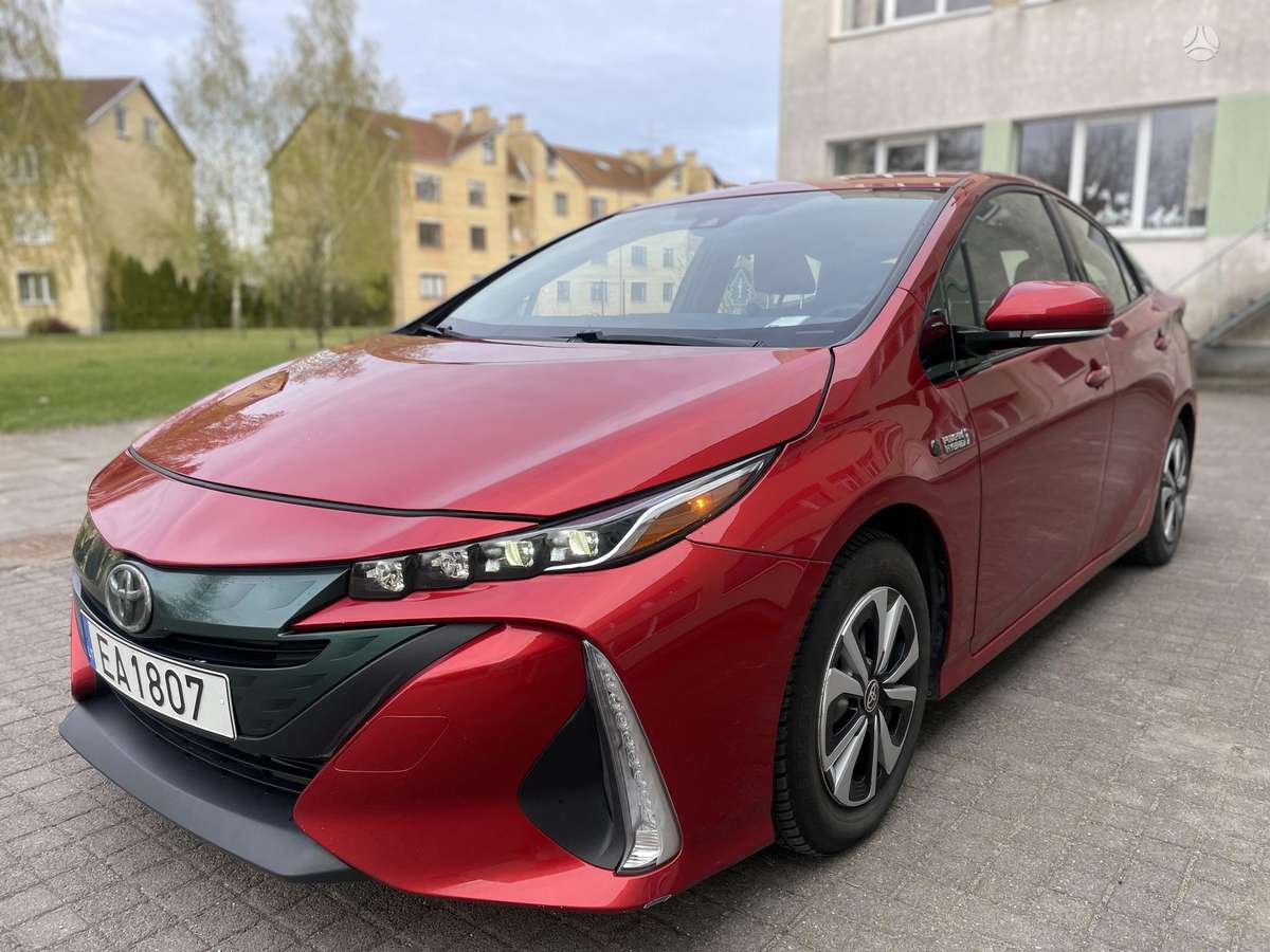 Toyota Prius Prime - 3