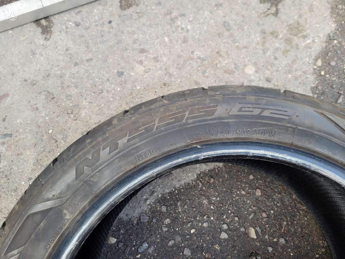 Nitto, всесезонные 275/40 R19