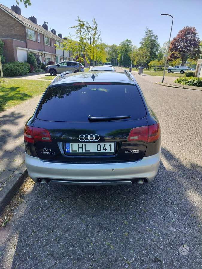 Audi A6 allroad, 3.0 l., Универсал