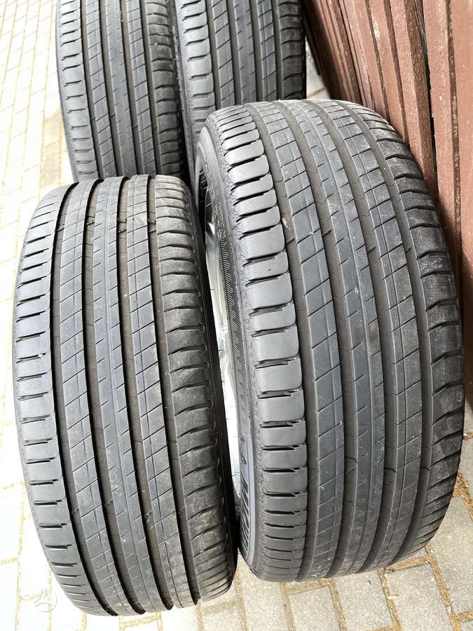 Audi Q5 S-Line, light alloy, R19
