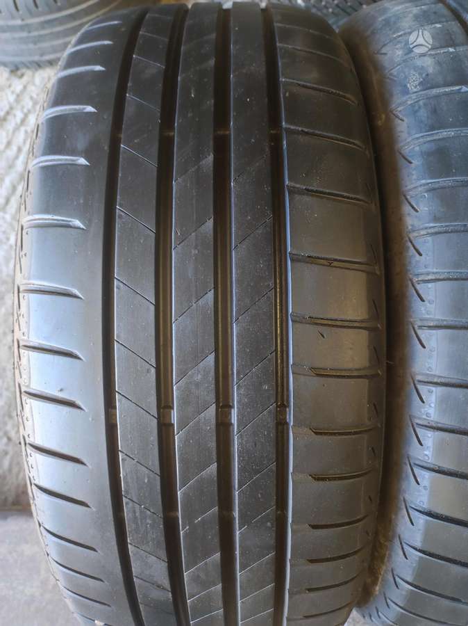 Bridgestone, summer 225/45 R18