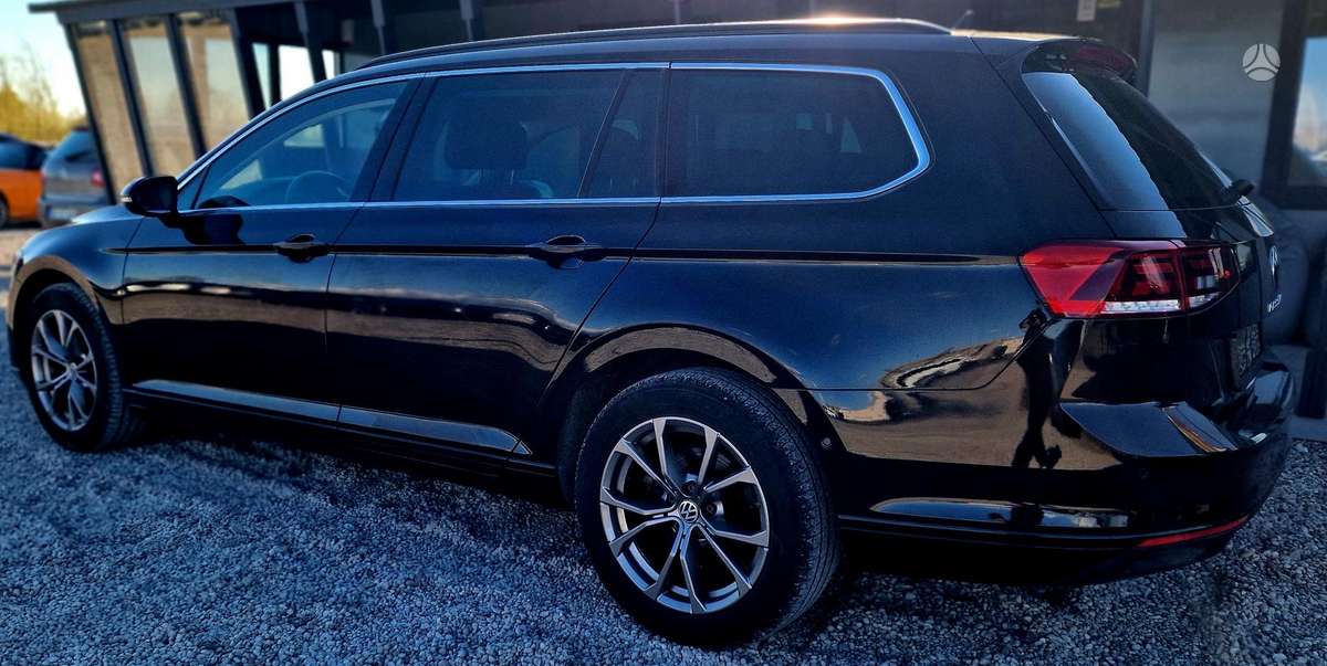 Volkswagen Passat, 2.0 l., Универсал