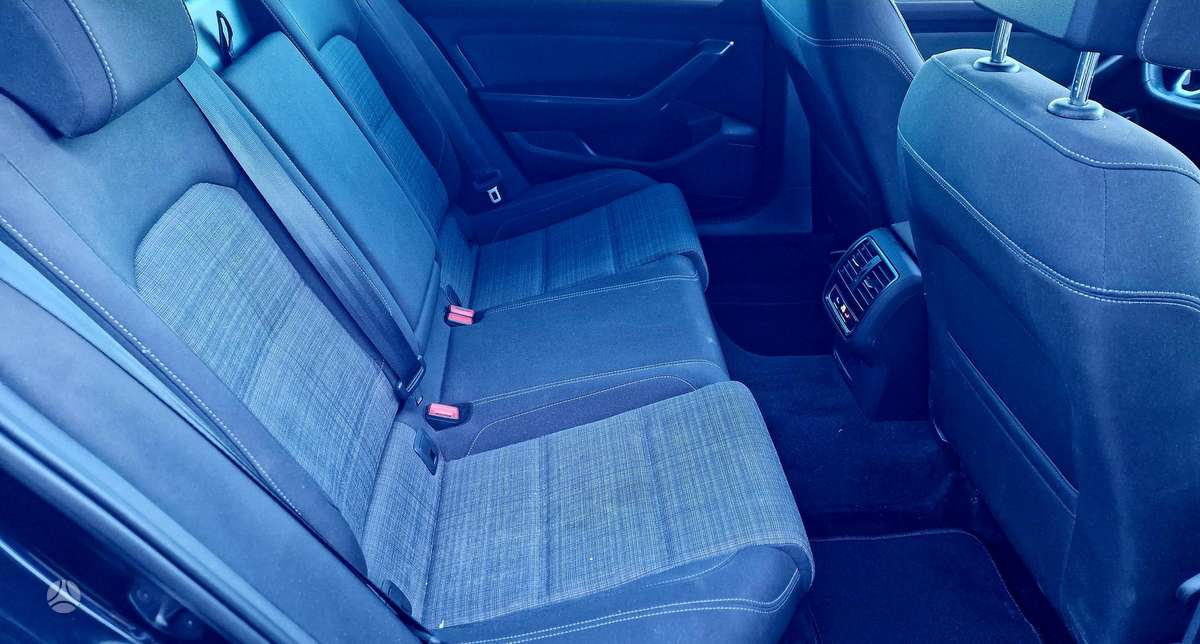 Volkswagen Passat, 2.0 l., Универсал