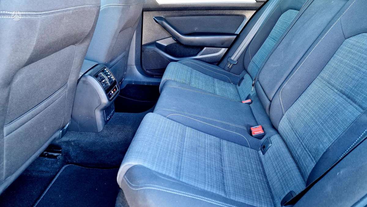 Volkswagen Passat, 2.0 l., Универсал
