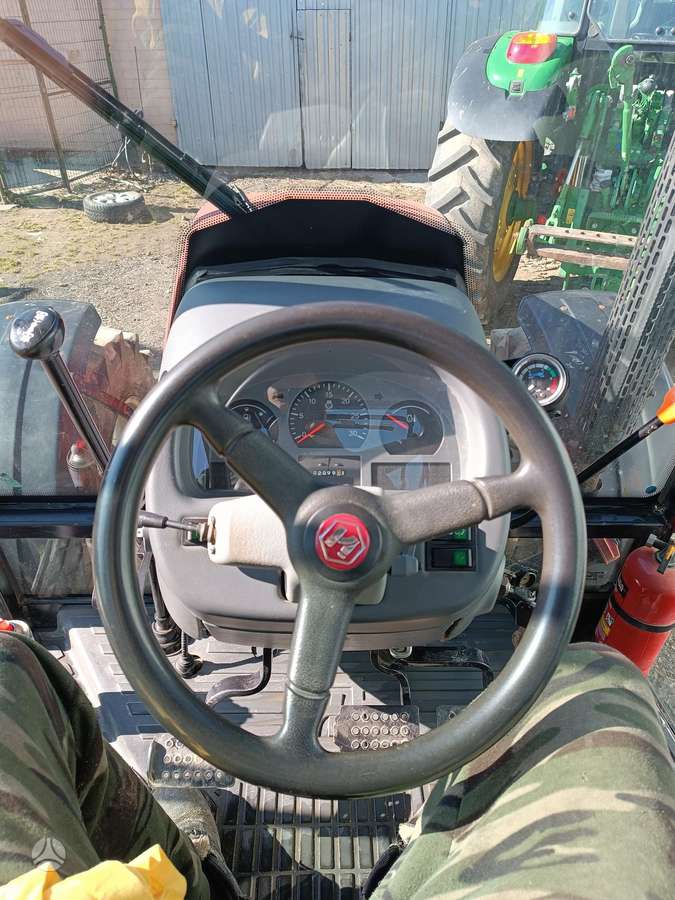 HATTAT A110, tractors