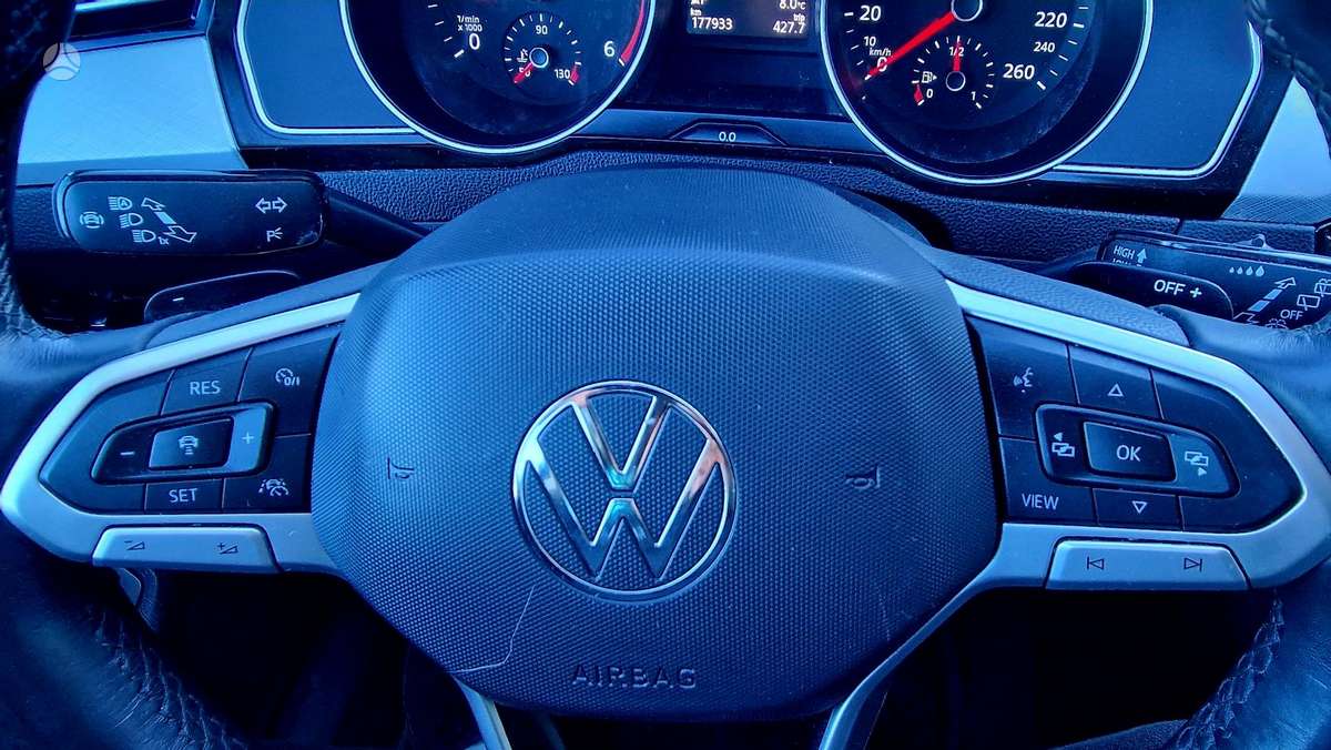 Volkswagen Passat, 2.0 l., Универсал