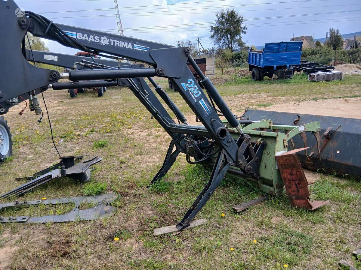 MTZ TRIMA, self-propelled loaders