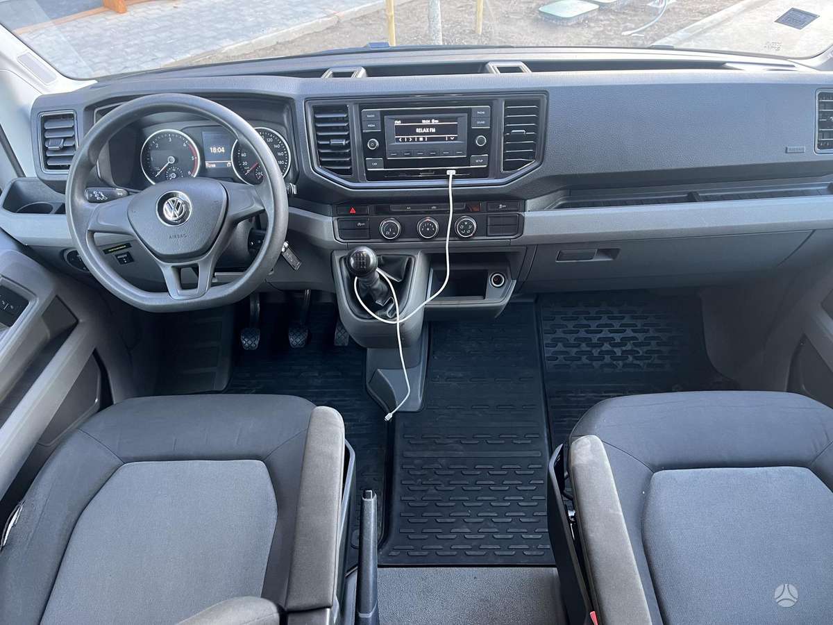 Volkswagen Crafter, passenger minibus