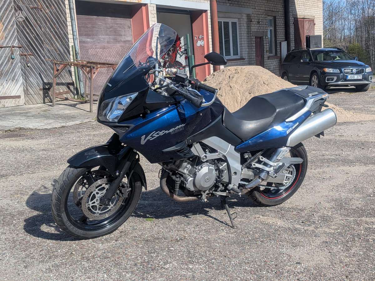 Suzuki DL (V-Strom) 1000cc, enduro / adventure