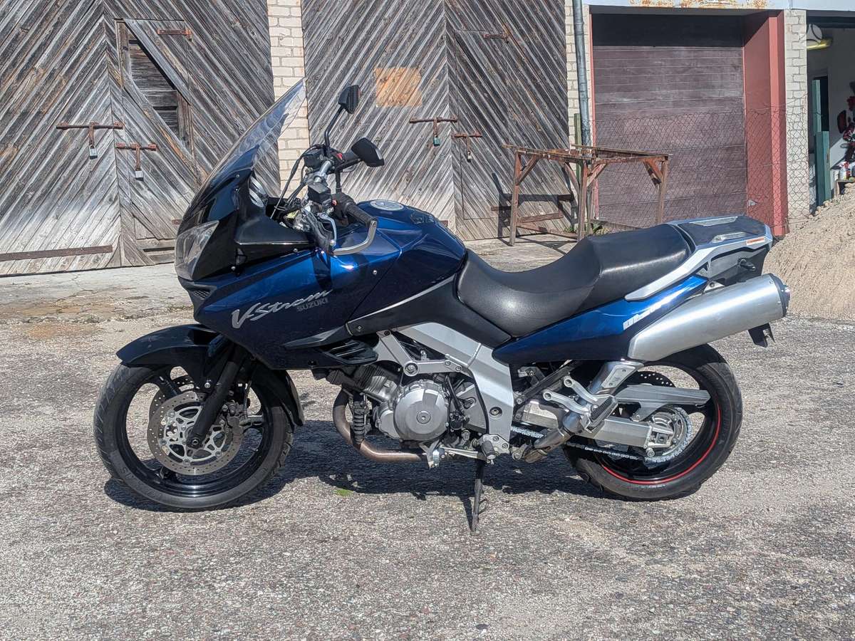 Suzuki DL (V-Strom) 1000cc, enduro / adventure