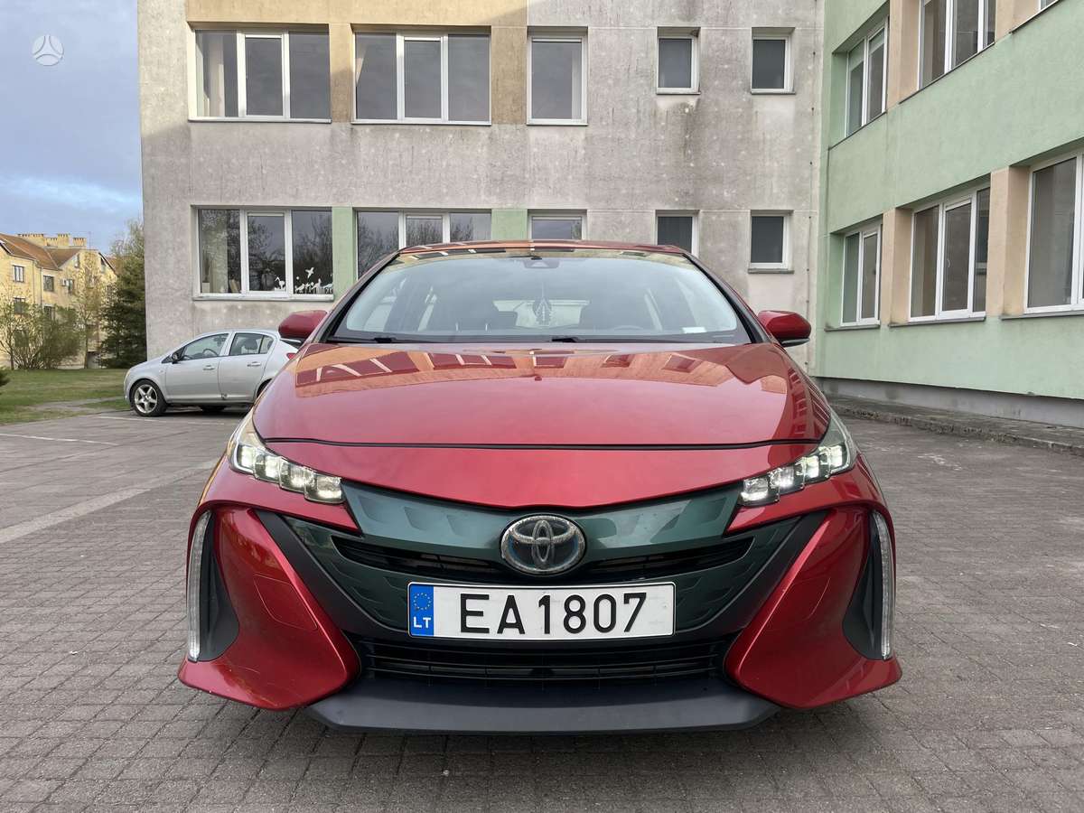 Toyota Prius Prime - 7