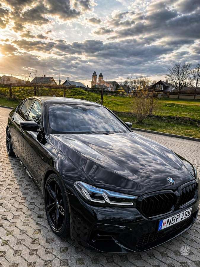 BMW 520, 2.0 l., Седан
